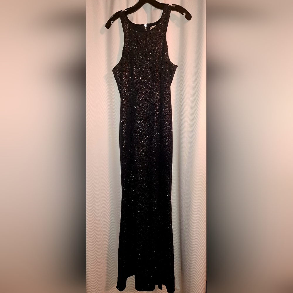 Dark blue prom dress